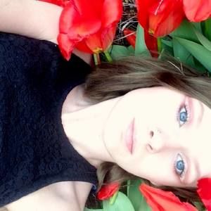 Meet your Posher, Violet